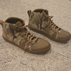 Altama Maritime Assult Shoes